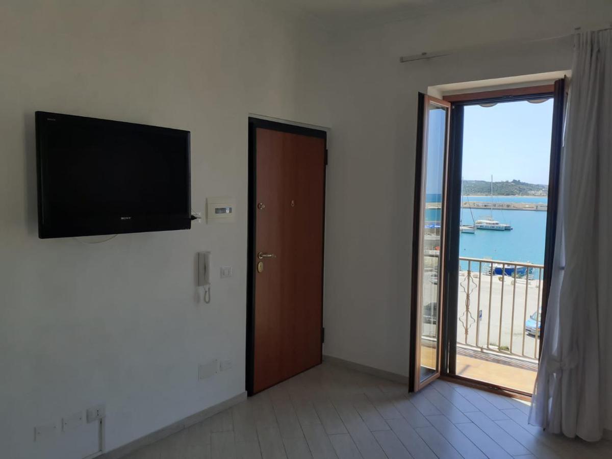 Tagliamento & Molo Apartment Весте Екстериор снимка